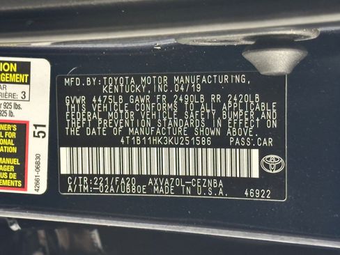 Used 2019 Toyota Camry L image 30