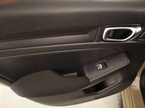 Used 2025 Honda Civic Sport image 17