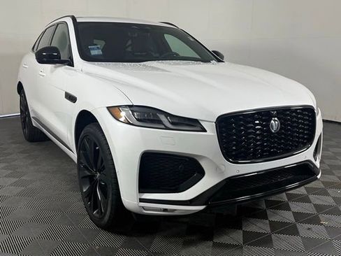 New 2026 Jaguar F-PACE R-Dynamic S image 12
