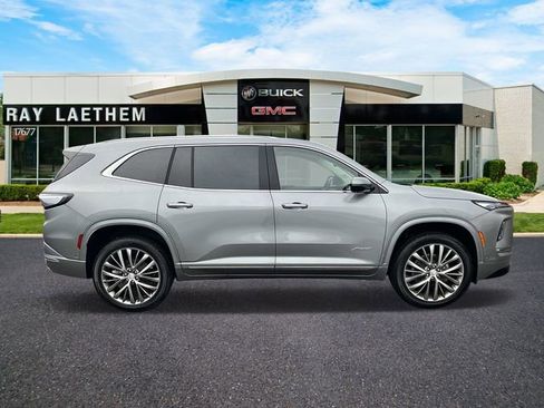 New 2026 Buick Enclave Avenir image 6