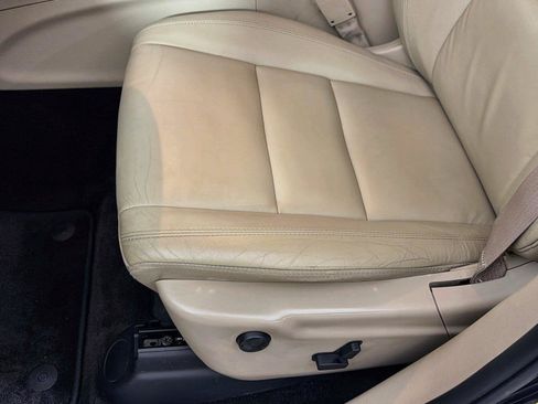 Used 2018 Jeep Grand Cherokee Limited AWD/4WD image 15