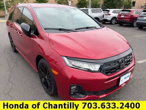 Certified 2026 Honda Odyssey Sport-L image 1