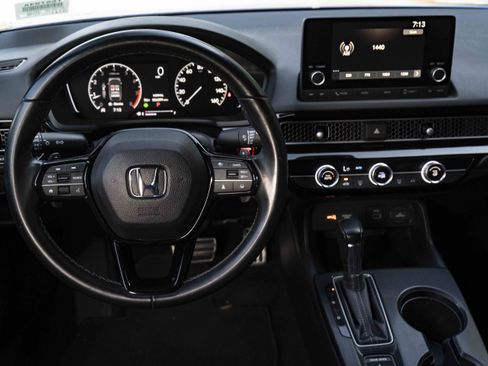 Used 2023 Honda Civic Sport image 19