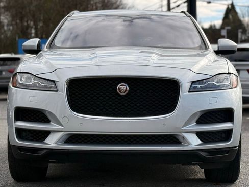 Used 2018 Jaguar F-PACE Prestige image 8