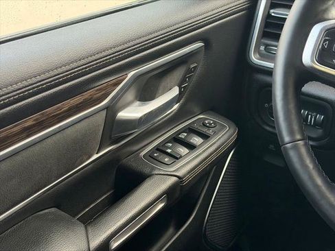 Certified 2019 RAM 1500 Laramie AWD/4WD image 9