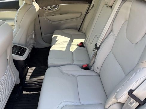 Used 2023 Volvo XC90 B6 Ultimate w/ Protection Package Premier image 9