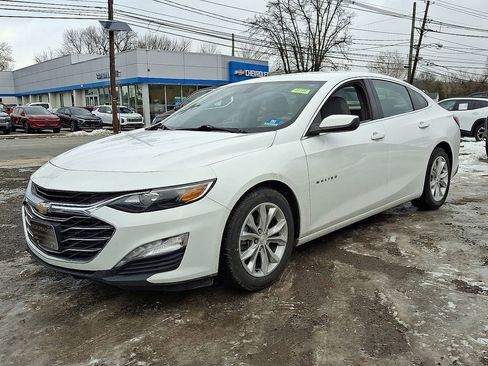 Used 2019 Chevrolet Malibu LT image 3