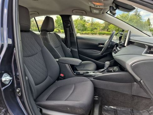 Used 2020 Toyota Corolla LE FWD image 20