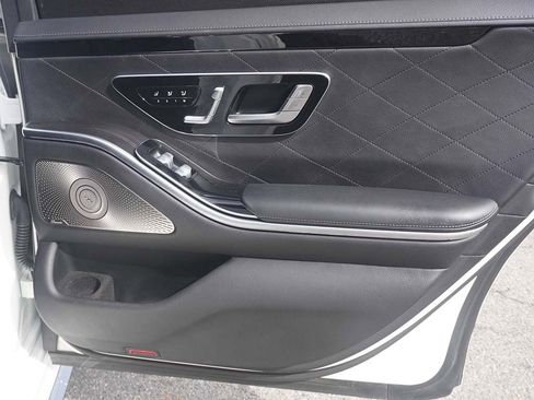 Used 2022 Mercedes-Benz S 580 4MATIC Sedan image 28