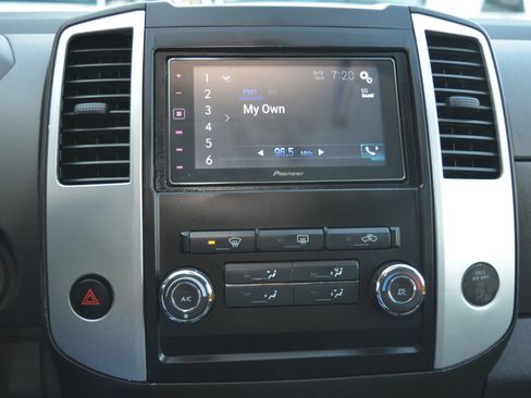 Used 2010 Nissan Xterra S image 20