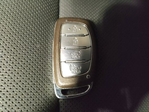 Used 2016 Hyundai Tucson Limited FWD image 32