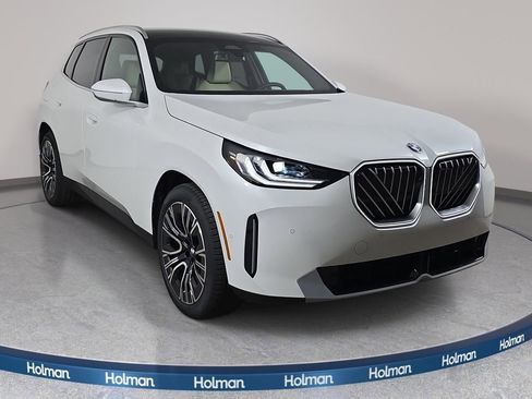 New 2026 BMW X3 xDrive30 w/ Premium Package AWD/4WD image 3