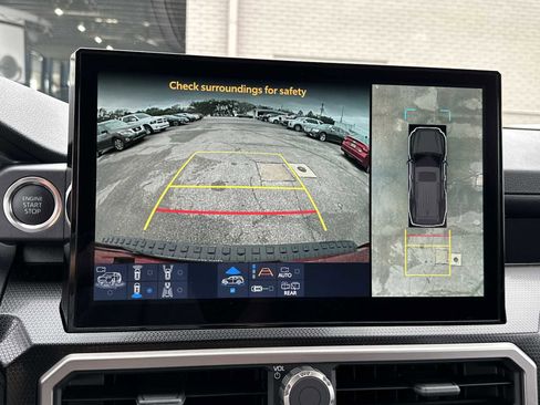 Used 2026 Toyota 4Runner Limited image 20