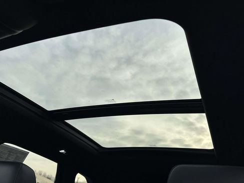 Used 2020 Chevrolet Blazer RS image 17