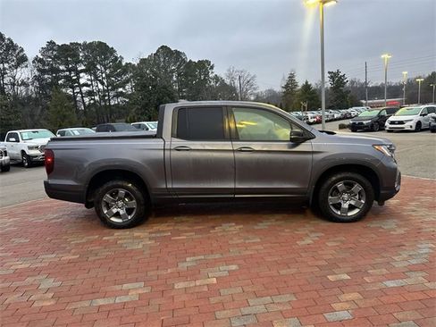 Certified 2024 Honda Ridgeline TrailSport image 37