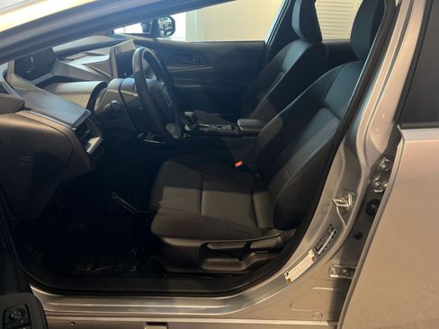 Used 2025 Toyota Prius LE image 27
