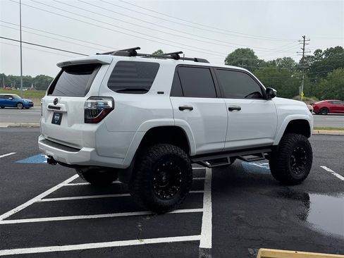 Used 2019 Toyota 4Runner SR5 RWD image 6