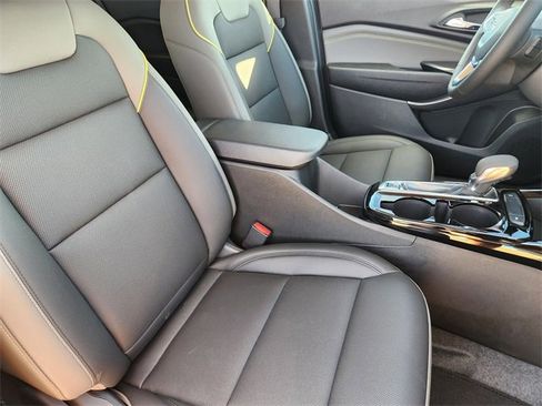 New 2026 Chevrolet Trax ACTIV w/ Driver Confidence Package image 12