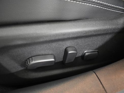 Used 2025 Nissan Altima 2.5 SL image 12