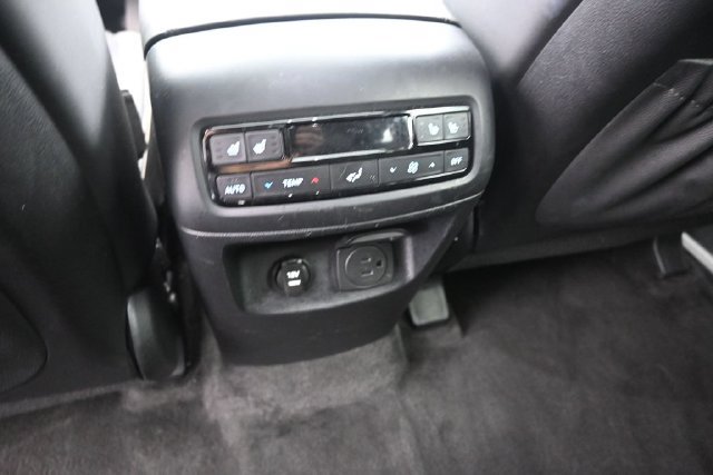 Used 2024 Hyundai Palisade SEL FWD image 35