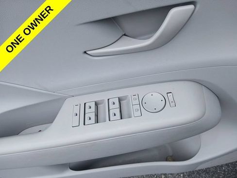 Used 2024 Hyundai Kona SEL AWD/4WD image 26