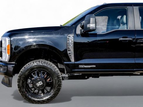 Used 2023 Ford F350 XL w/ XL Chrome Package image 11