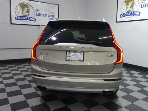 Used 2017 Volvo XC90 T6 Momentum w/ Vision Package AWD/4WD image 8