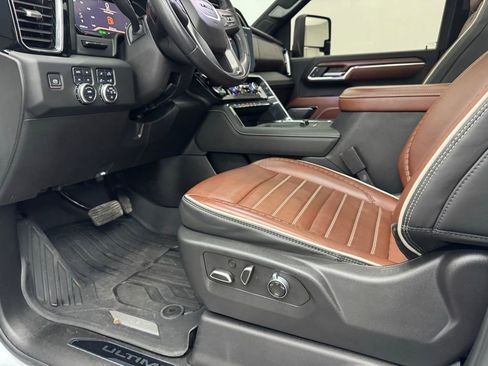 Used 2024 GMC Sierra 2500 Denali Ultimate AWD/4WD image 20