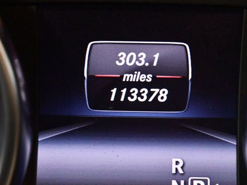 Used 2014 Mercedes-Benz GL 450 4MATIC image 46