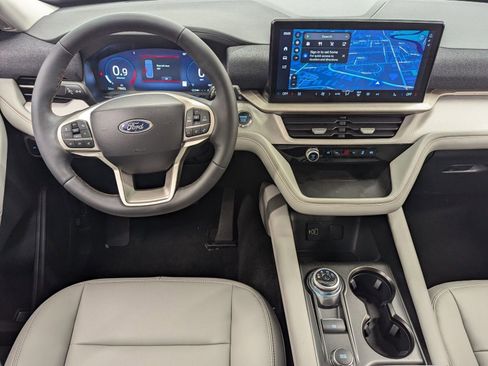 New 2026 Ford Explorer Active w/ Active Comfort Package image 21