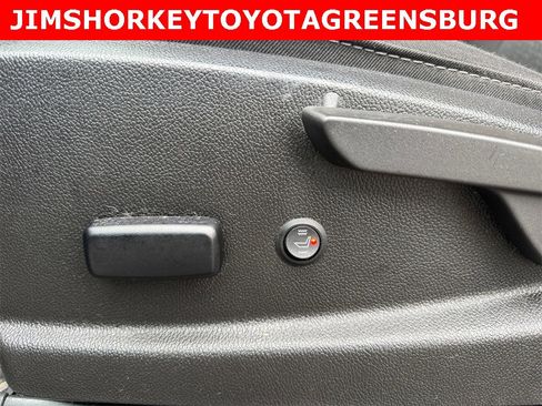 Used 2022 GMC Canyon Elevation w/ Trailering Package image 13