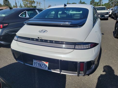 Used 2025 Hyundai Ioniq 6 Limited RWD image 5