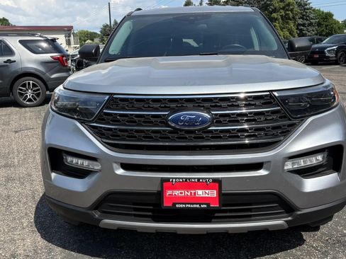 Used 2023 Ford Explorer XLT w/ Equipment Group 202A AWD/4WD image 15
