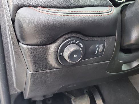 Used 2023 Dodge Durango GT image 10