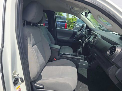 Used 2019 Toyota Tacoma SR RWD image 16