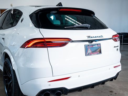 Used 2023 Maserati Grecale Modena image 24