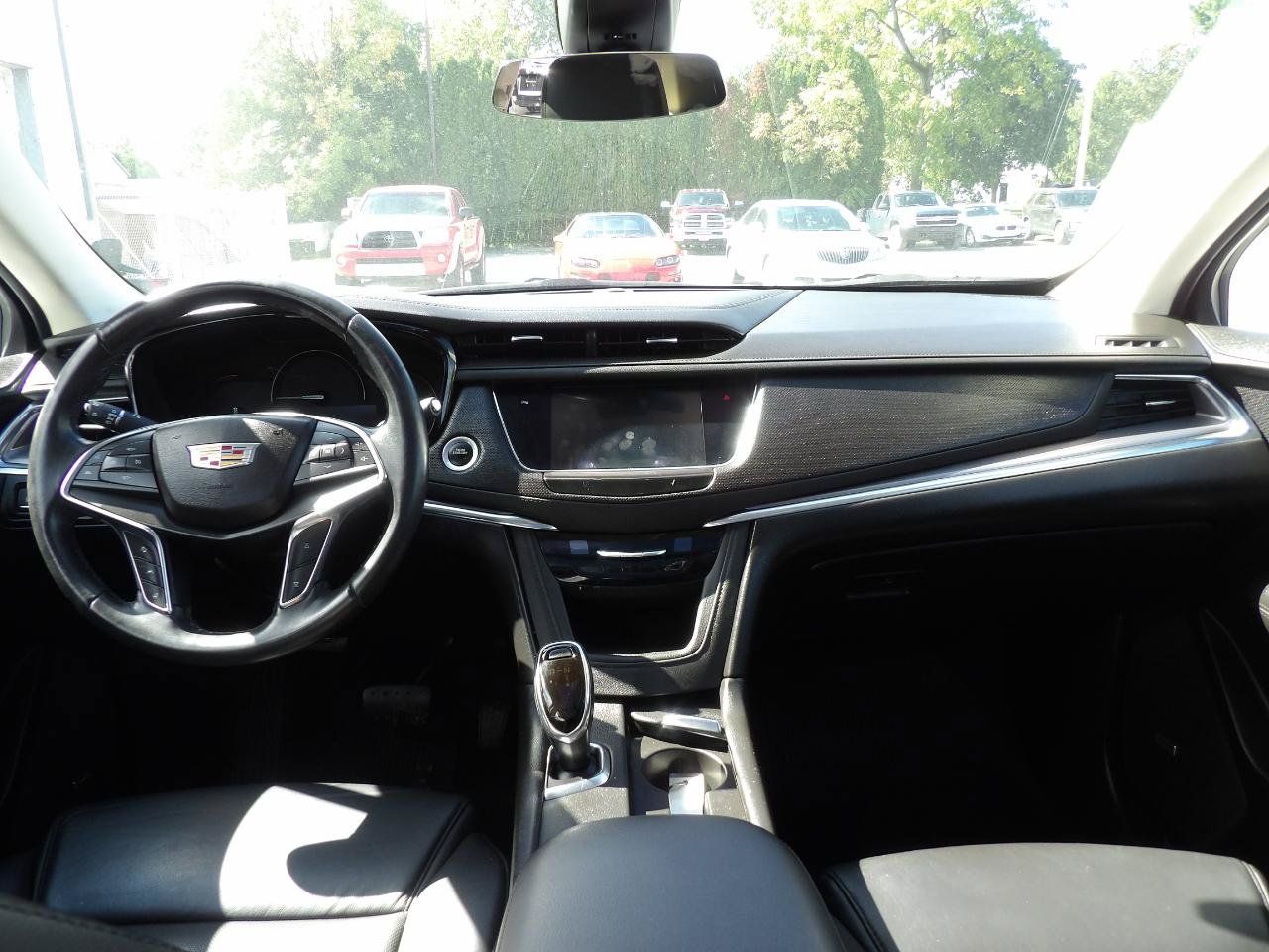 Used 2019 Cadillac XT5 Premium Luxury FWD image 13