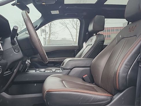 Used 2021 Ford Expedition Max King Ranch image 9