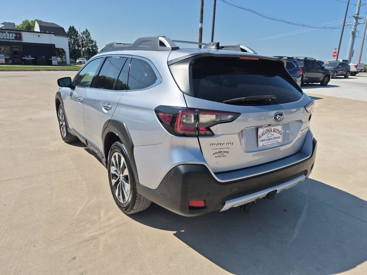 Used 2024 Subaru Outback Touring XT AWD/4WD image 8