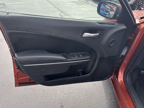 Used 2021 Dodge Charger SXT w/ Leather Interior Group image 12