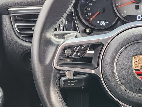 Used 2019 Porsche Macan S AWD/4WD image 30
