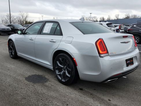 Used 2023 Chrysler 300 S image 16
