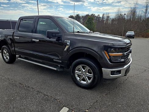 Used 2024 Ford F150 XLT w/ Mobile Office Package image 5