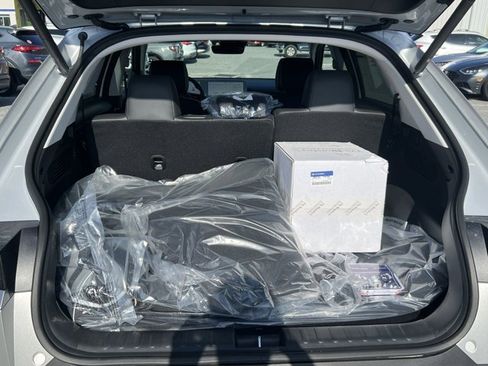 New 2023 Hyundai Ioniq 5 SEL image 18