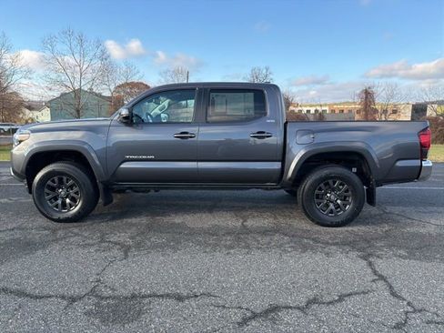 Used 2021 Toyota Tacoma SR5 image 5