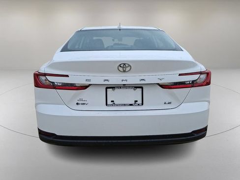 Used 2025 Toyota Camry LE FWD image 9