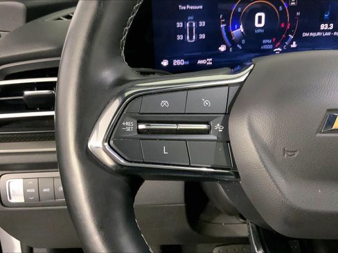 Used 2024 Chevrolet Traverse LT AWD/4WD image 18