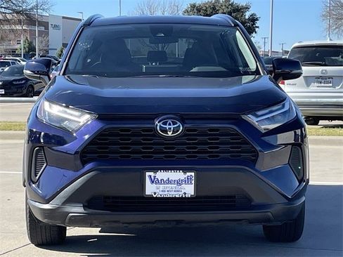 Used 2023 Toyota RAV4 XLE image 7