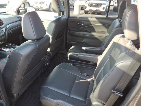 Used 2019 Honda Pilot Touring image 27