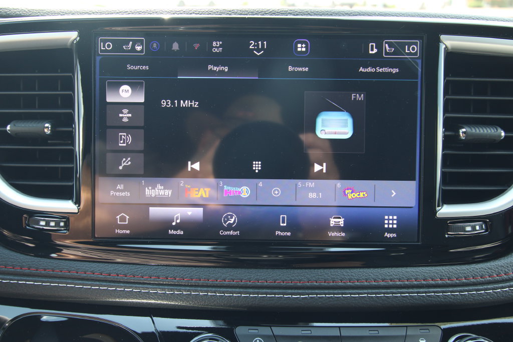 New 2027 Chrysler Pacifica Select AWD/4WD image 29